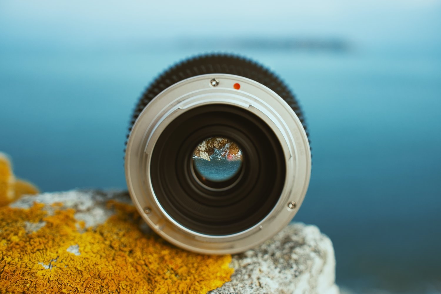 Wide-angle lens photography